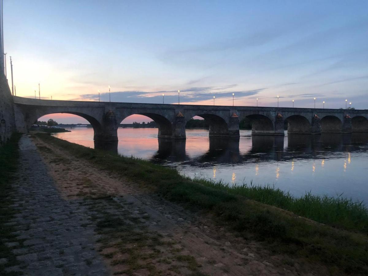 Bed & Breakfast Bulles De Loire Saumur
